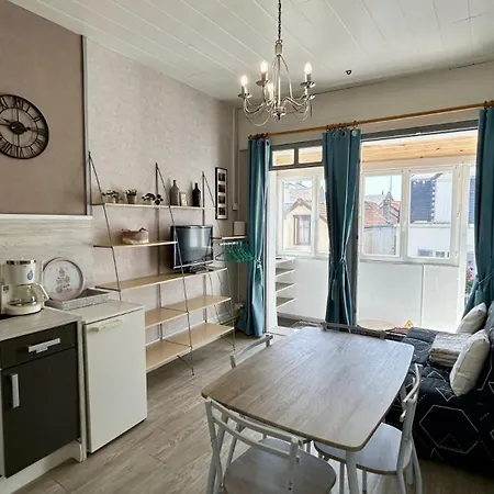 펜션 Le Petit Cocon 르크로토이